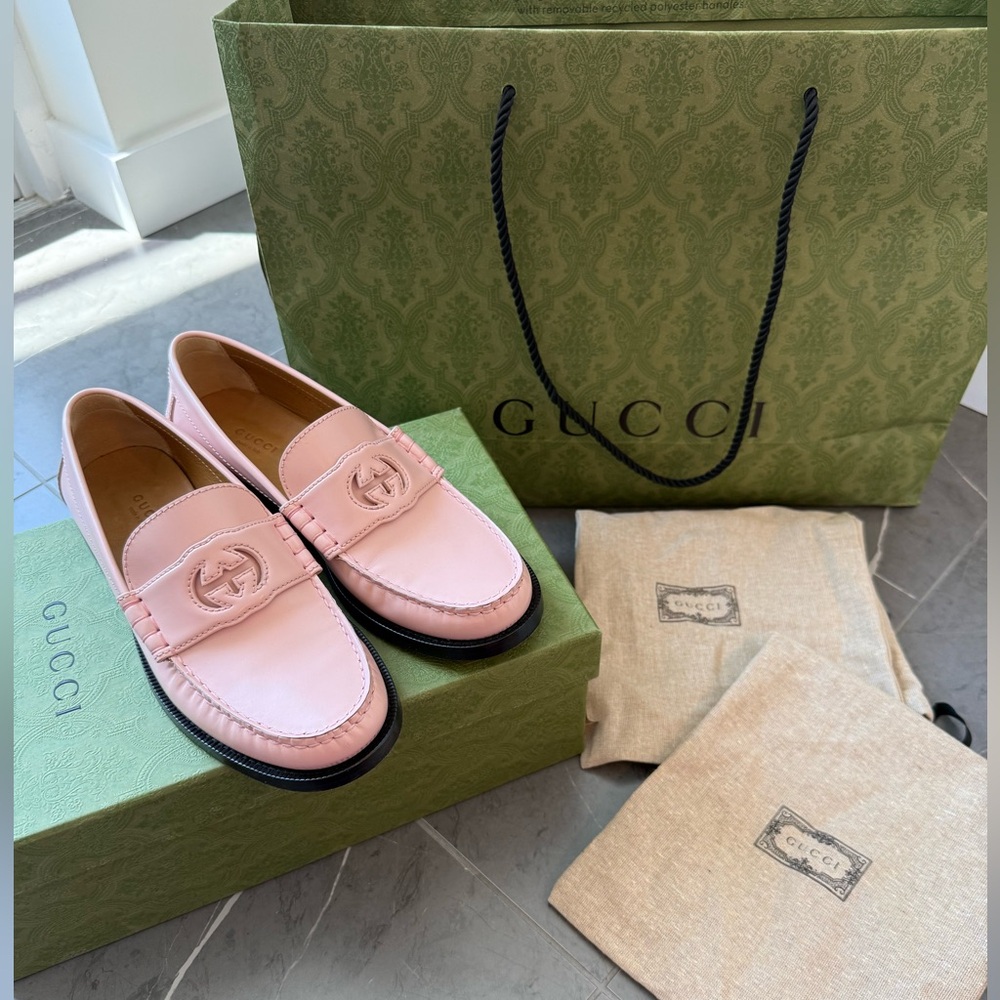 Gucci Interlocking G Perfect Pink Loafers 39 $990